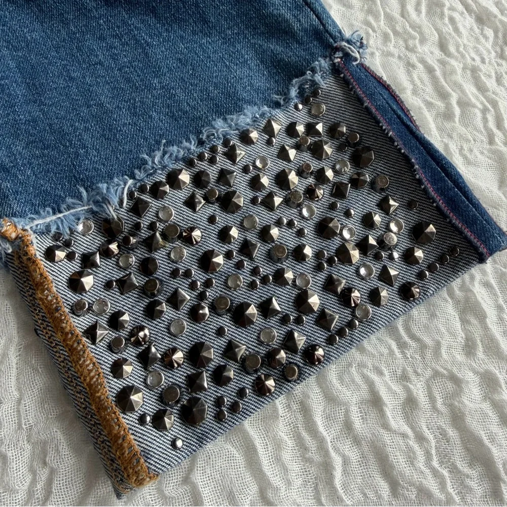 Alice + Olivia High Rise Girlfriend Jeans Studded Cuff Size 27 - Picture 13 of 15